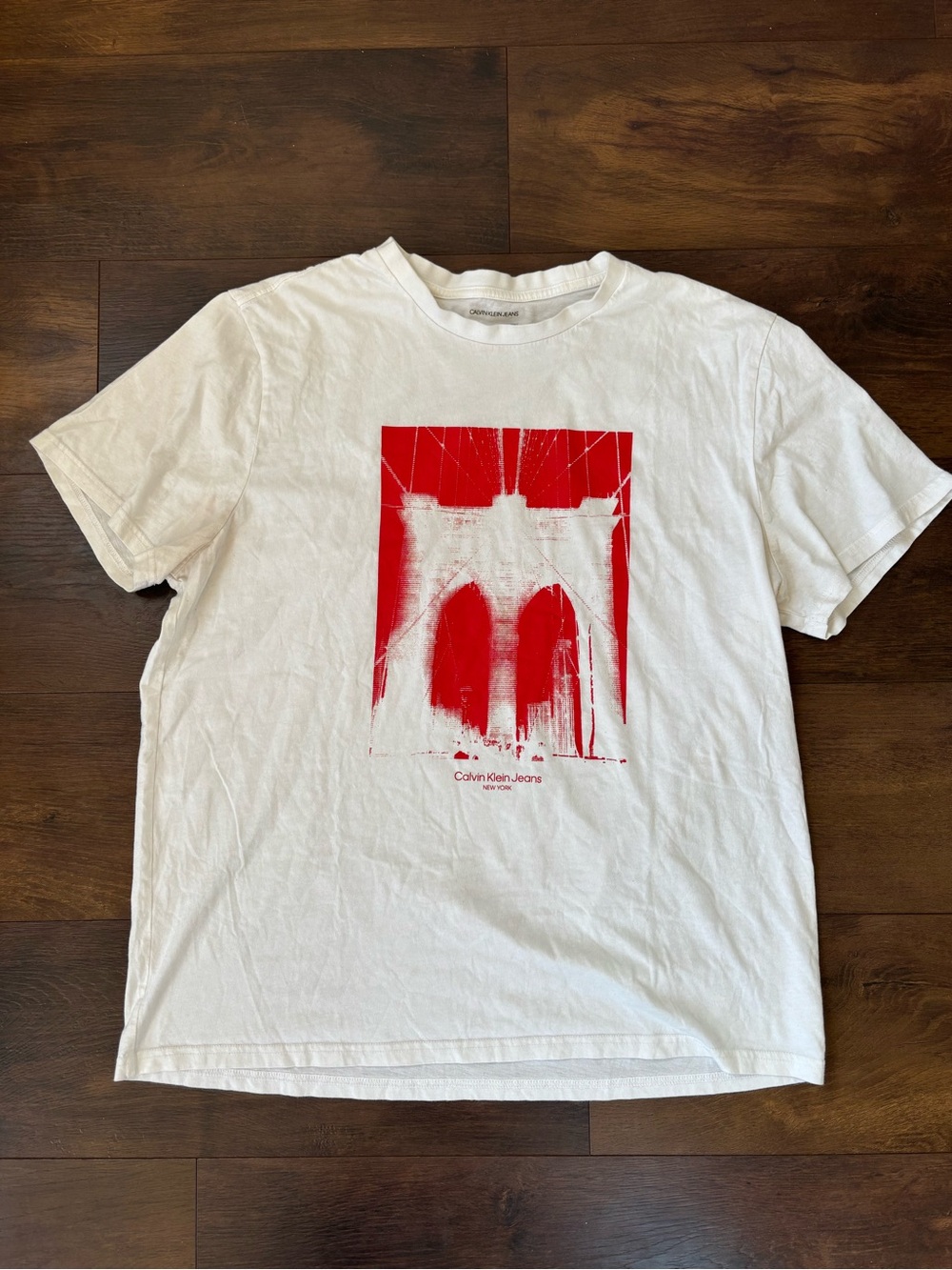 Calvin Klein Jeans White Short Sleeve‎ Tee with Red Graphic Bridge Print